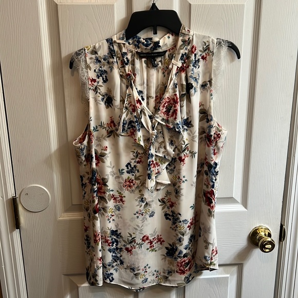 Top - Picture 1 of 5